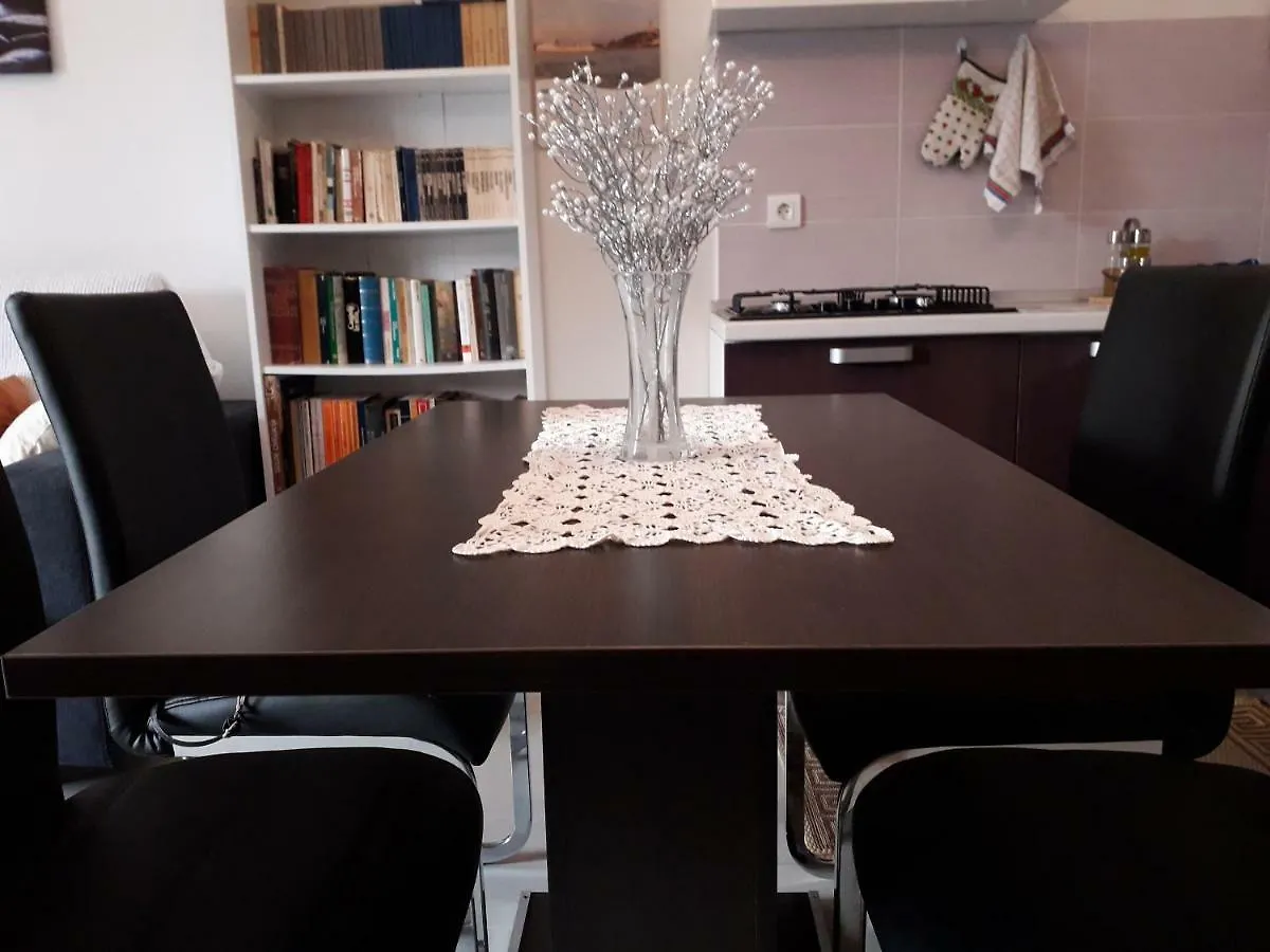 Appgiulia Apartment Pula 0*,